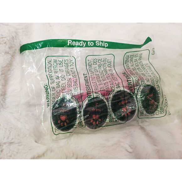 NEW Pink Dog Gym Shoes Size 2 - Picture 3 of 5